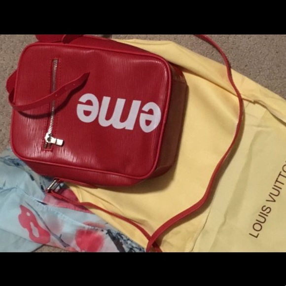 Supreme Handbags - LV x Supreme Crossbody Bag